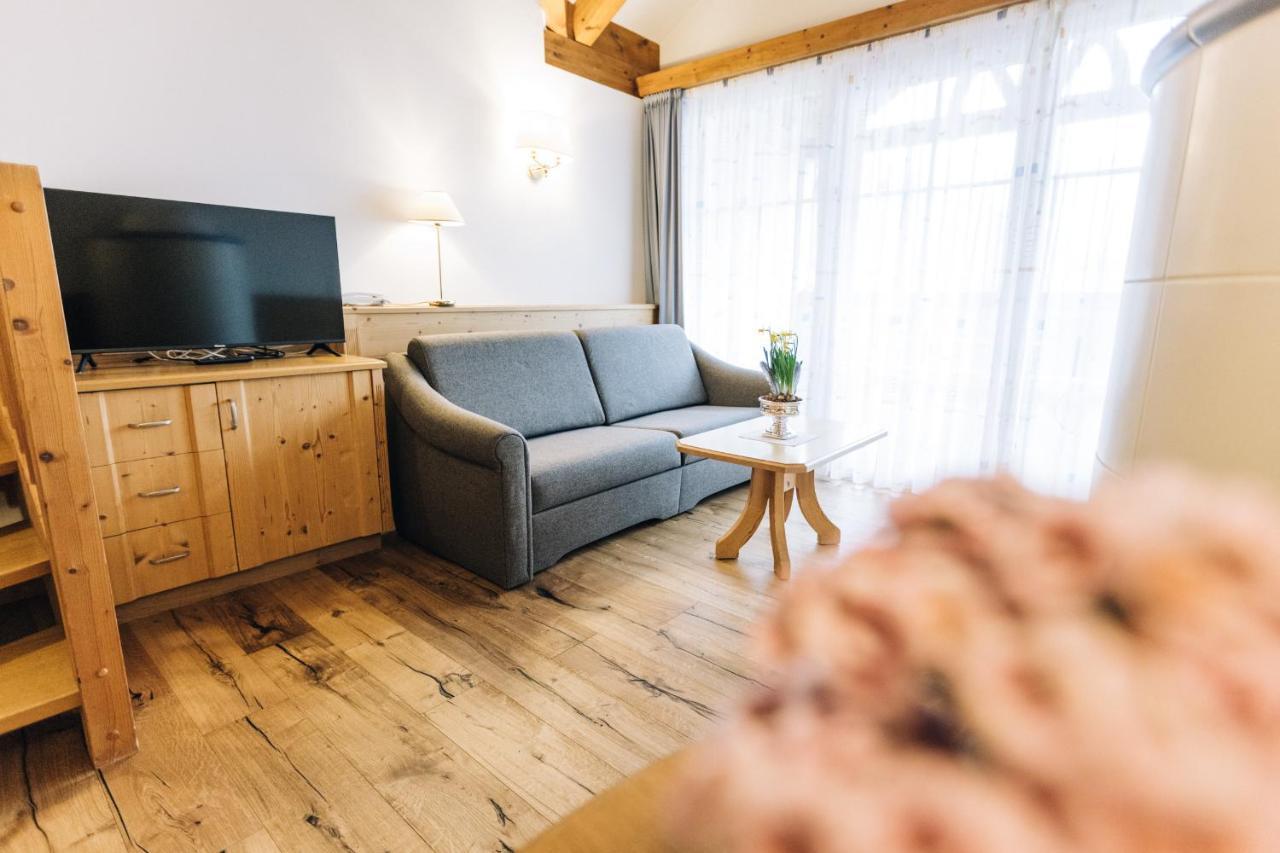 Hotel Tenz 2025 Montagna Ngoại thất bức ảnh