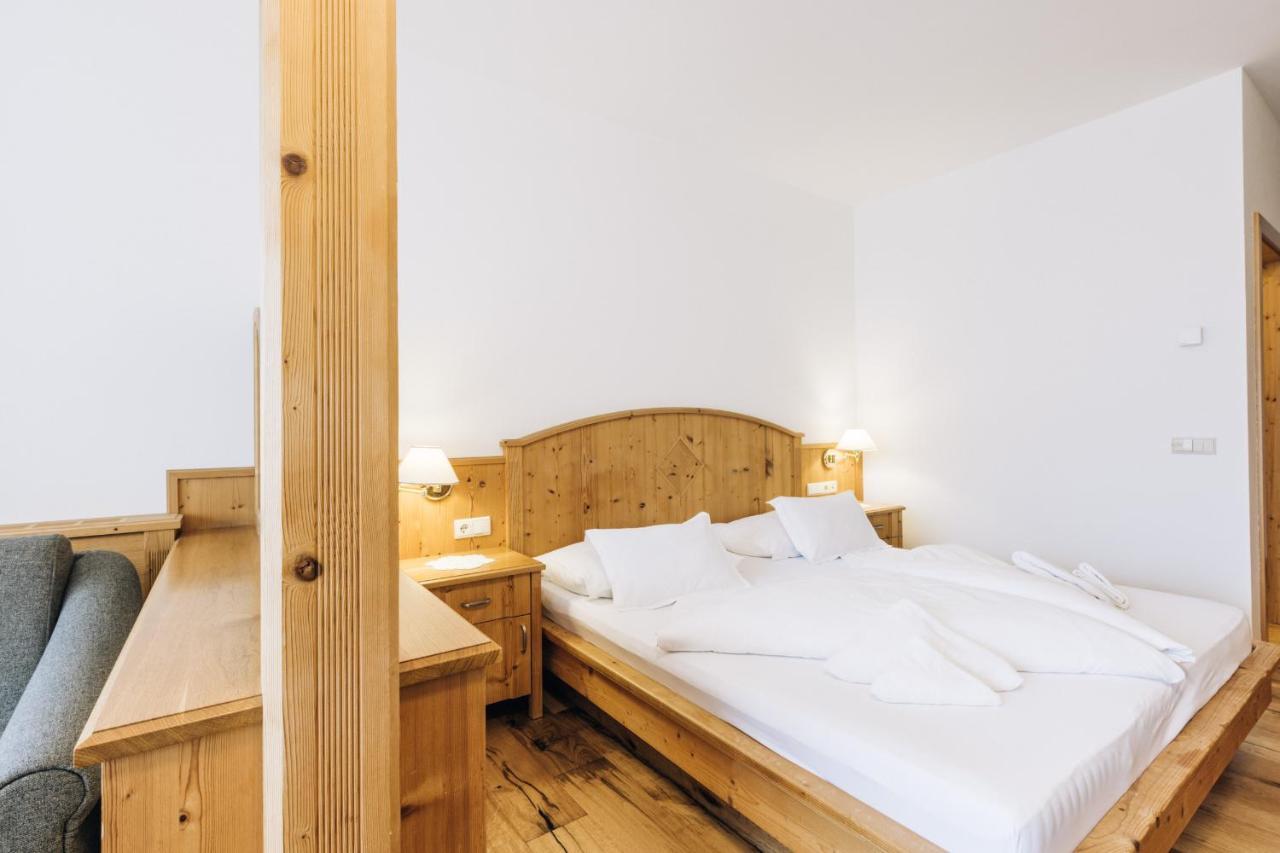Hotel Tenz 2025 Montagna Ngoại thất bức ảnh