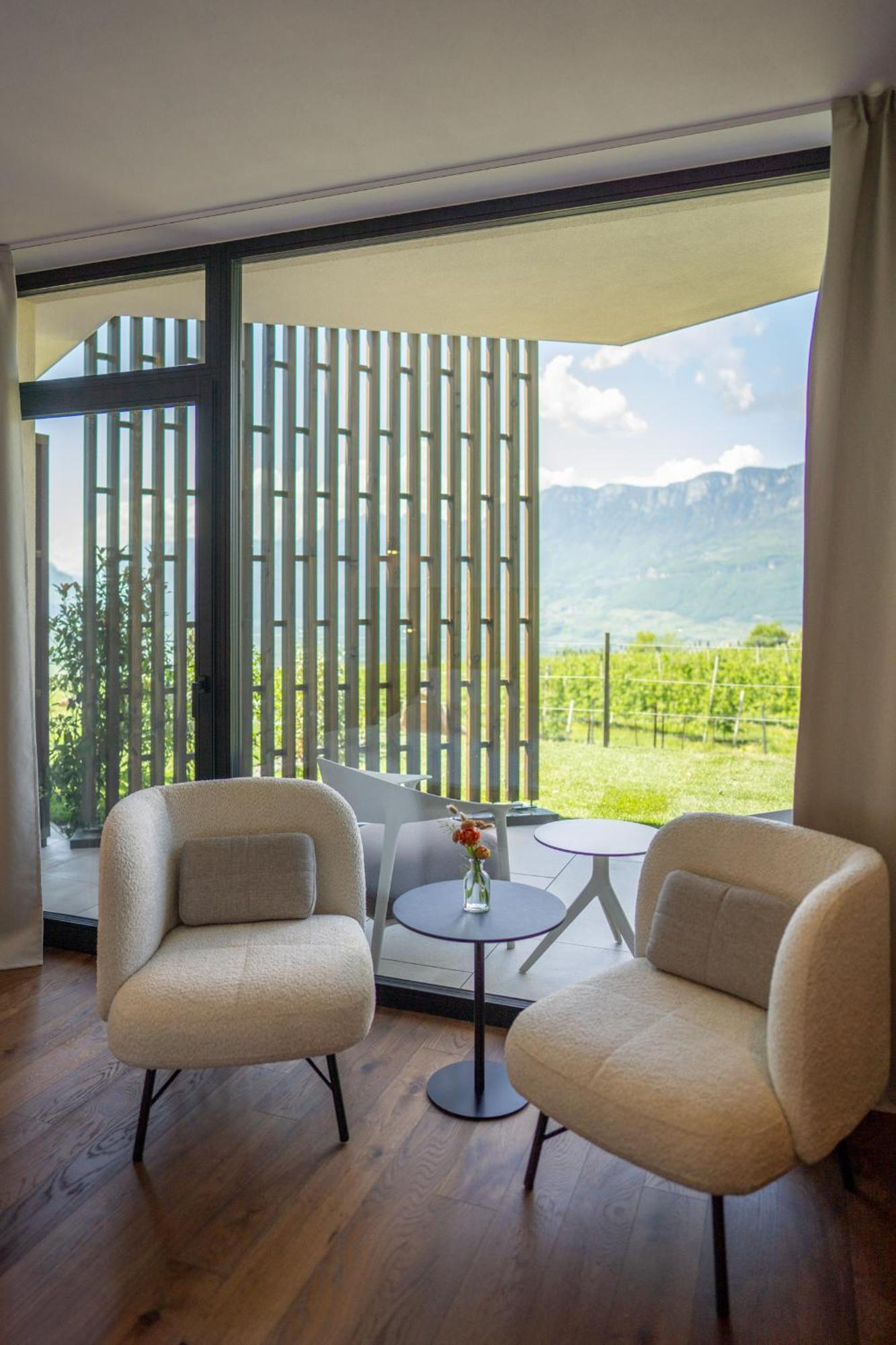 Hotel Tenz 2025 Montagna Ngoại thất bức ảnh